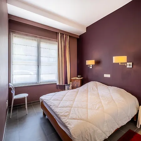 In St-idesbald Near The Beach, Cleaning Included Apartment